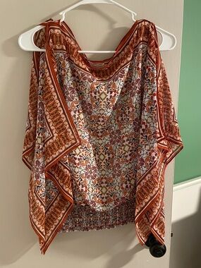 Max Studio Rust and White Floral Draped Top